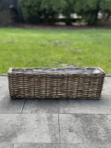 Koszyk rattanowy kwietnik balkonowy (szer. 60 cm)